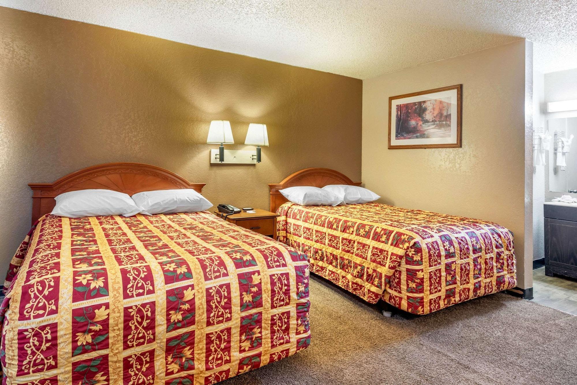 Rodeway Inn Pueblo Exterior foto
